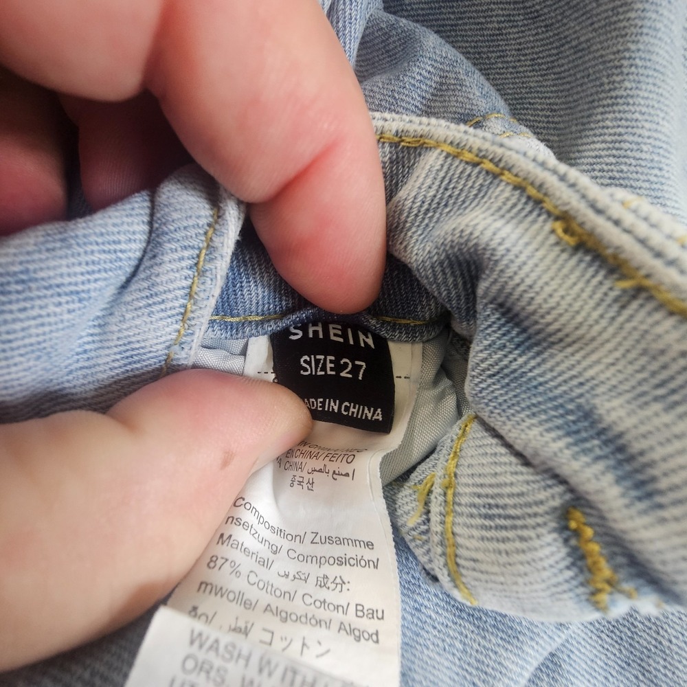 Womens Jeans Size 27 Straight Leg Distressed High Rise Light Wash Preowned SHEIN - Picture 2 of 3